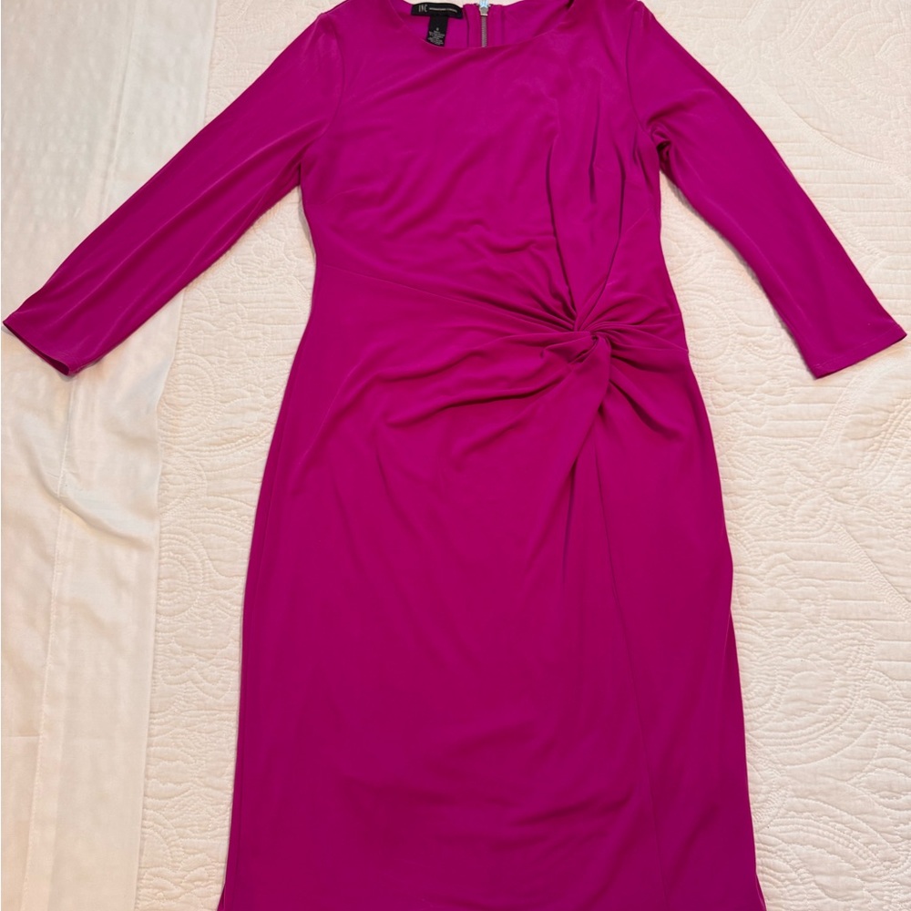 Elegant Fuchsia Dress Small but strechy material